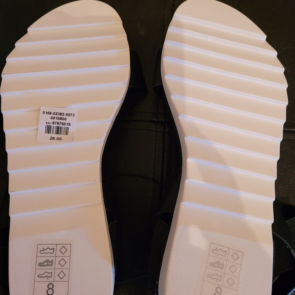 NWT Suzy shier sandals - Picture 3 of 3